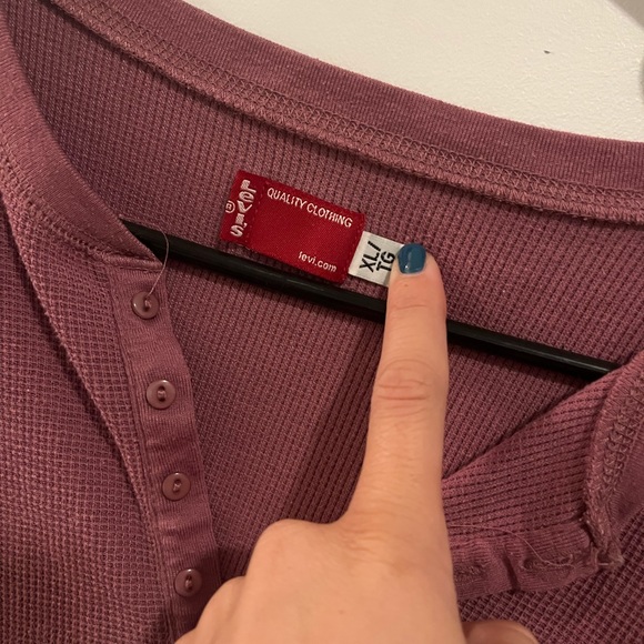 Ladies size XL Levis Waffle Half Button ahi - Good Condition Beautiful Colour - Picture 2 of 4